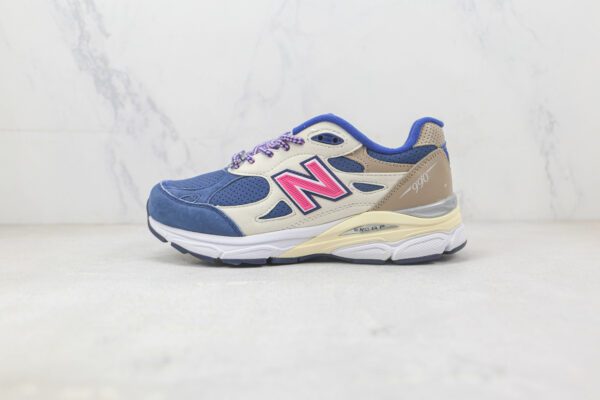 New Balance 990v3 - Bleu / Rose