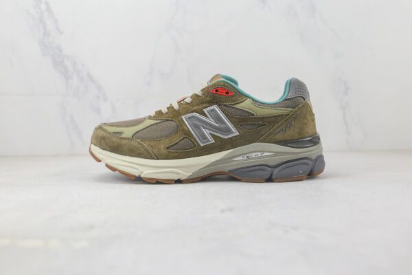 New Balance 990v3 - kaki