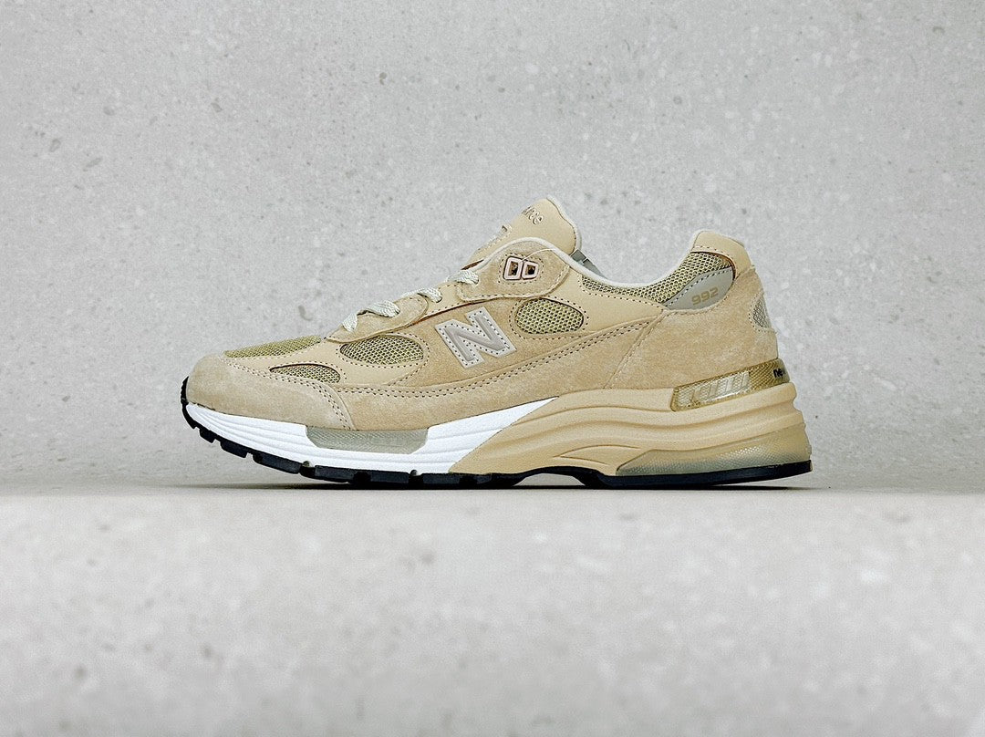 New Balance 992 - Beige