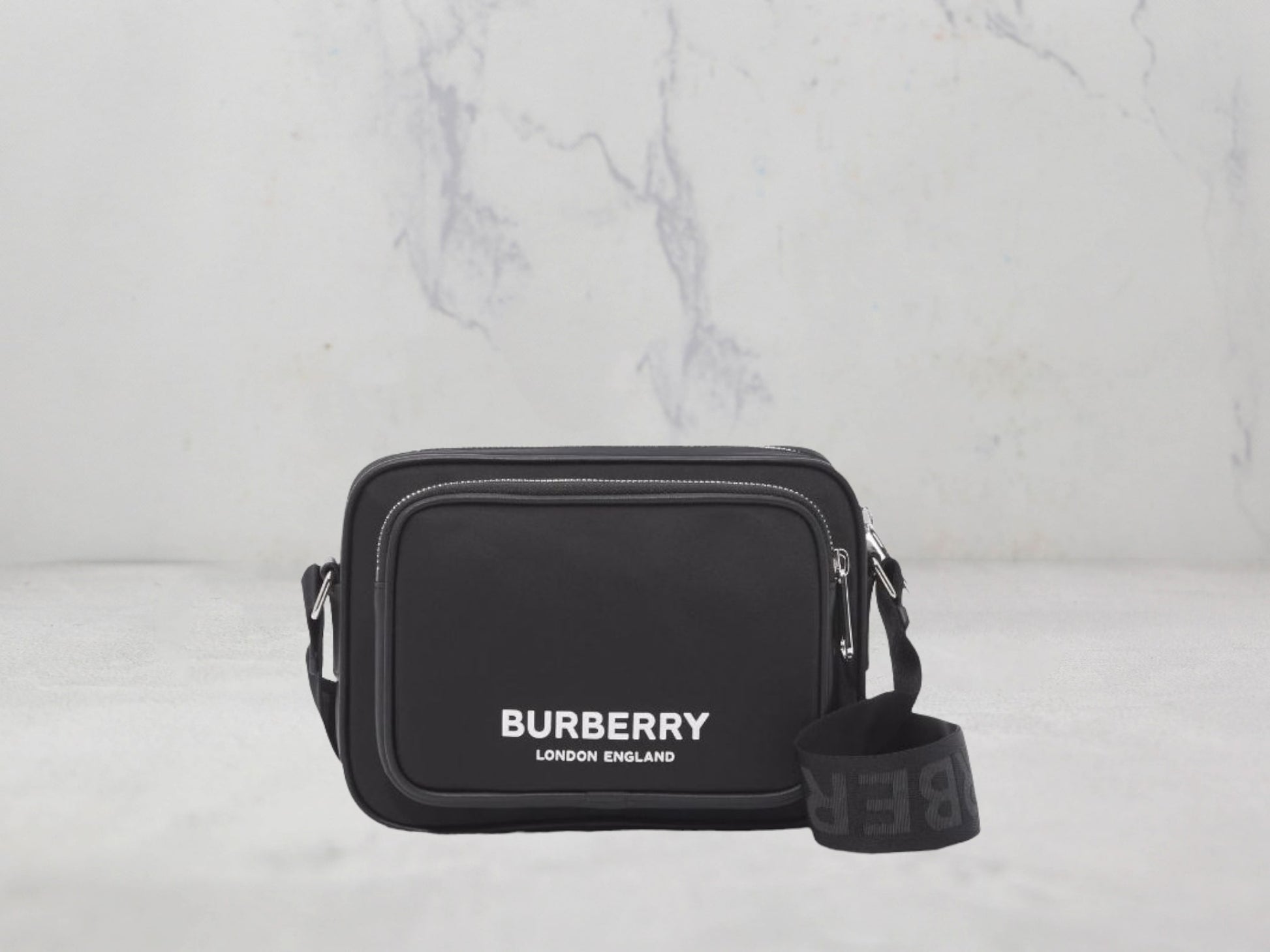 Sac Burberry à bandoulière en nylon Logo