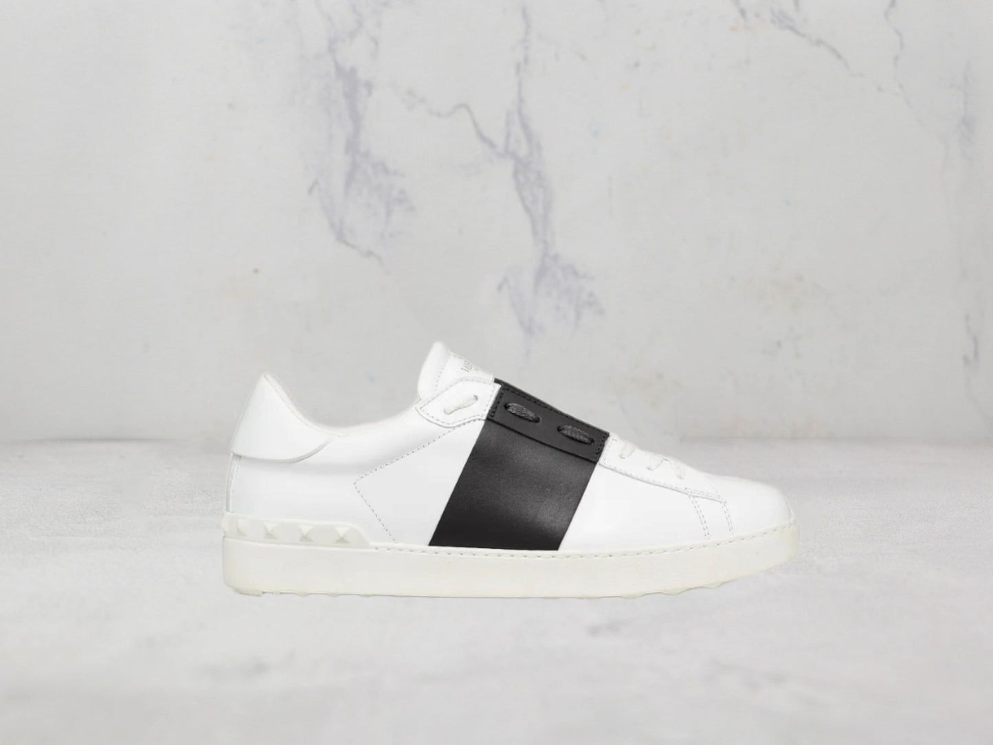 Valentino Garavani Sneakers Open - Blanc/Noir