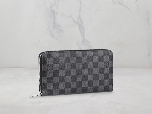 Louis Vuitton Zippy Organizer - Cuir Taiga