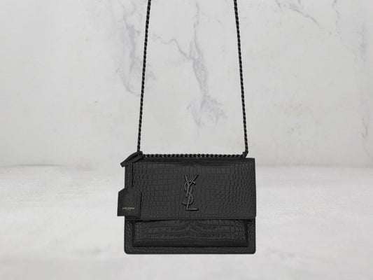 SAC Saint Laurent SUNSET MEDIUM CHAIN BAG EN CUIR BRILLANT EMBOSSÉ CROCODILE Argenté - Noir