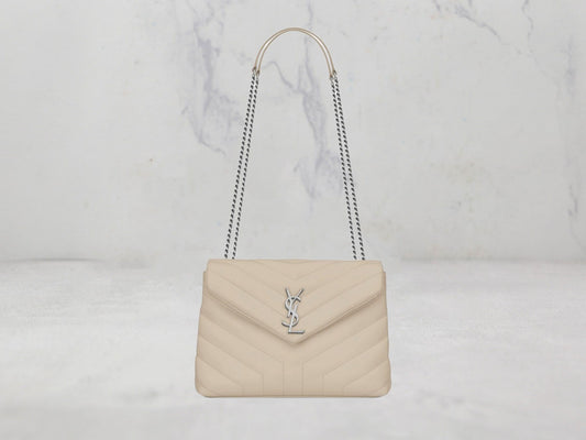 SAC Saint Laurent LOULOU SMALL CHAIN BAG EN CUIR MATELASSÉ «Y» Logo Argenté