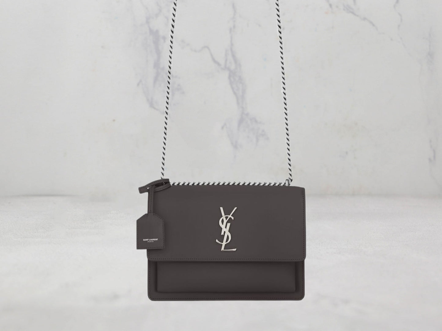 SAC Saint Laurent SUNSET MEDIUM CHAIN BAG EN CUIR LISSE Argenté - Noir