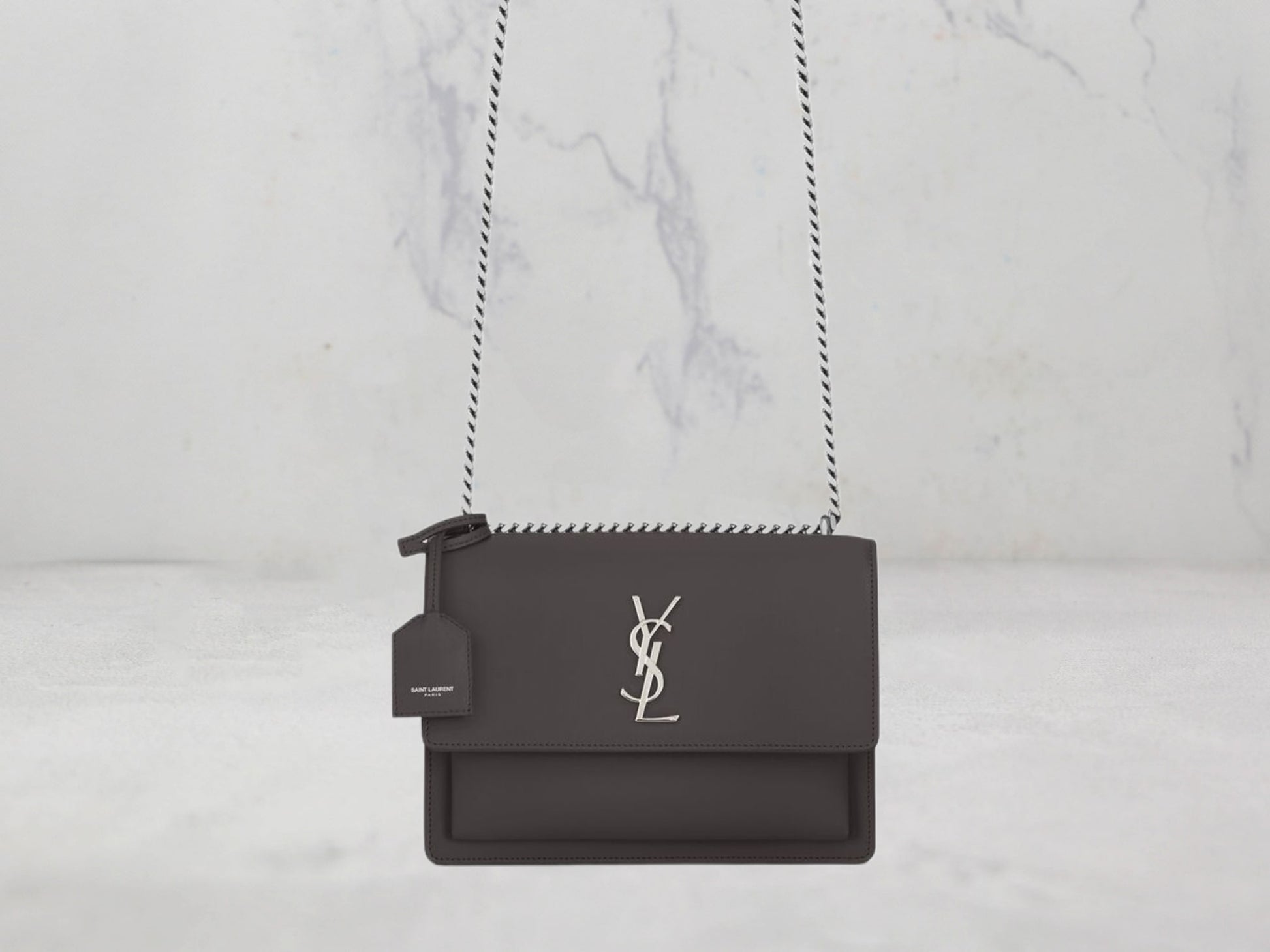 SAC Saint Laurent SUNSET MEDIUM CHAIN BAG EN CUIR LISSE Argenté - Noir