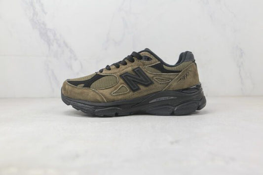 New Balance 990v3 - Noir / marron
