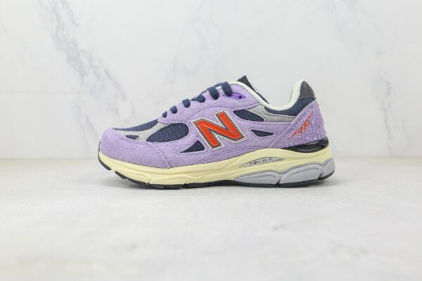 New Balance 990v3 - Rose