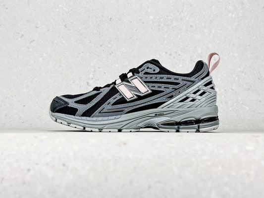 New Balance 1906 - Gris / Noir