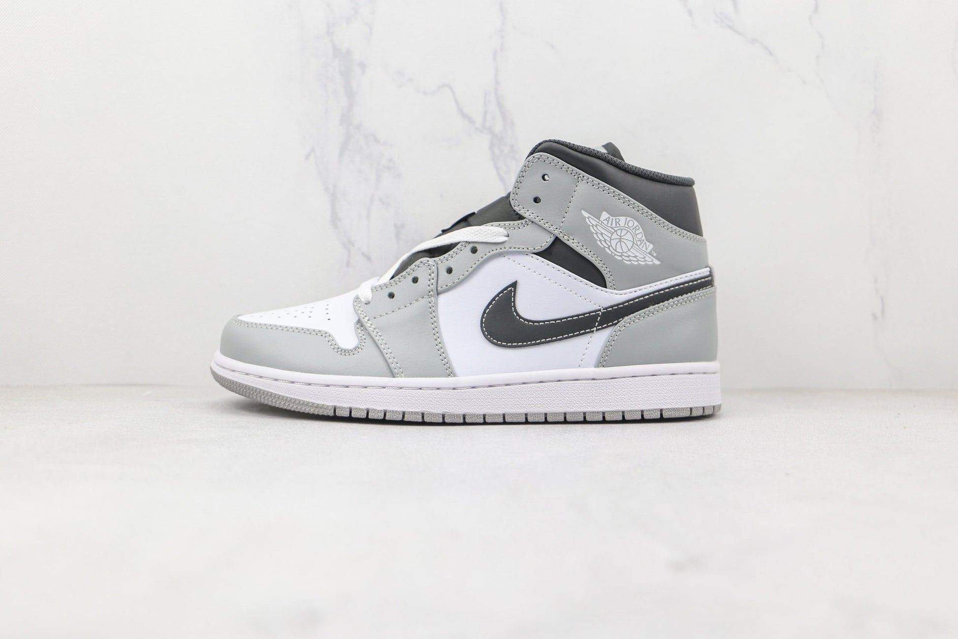 Jordan 1 Mid Light Smoke Grey Anthracite - 