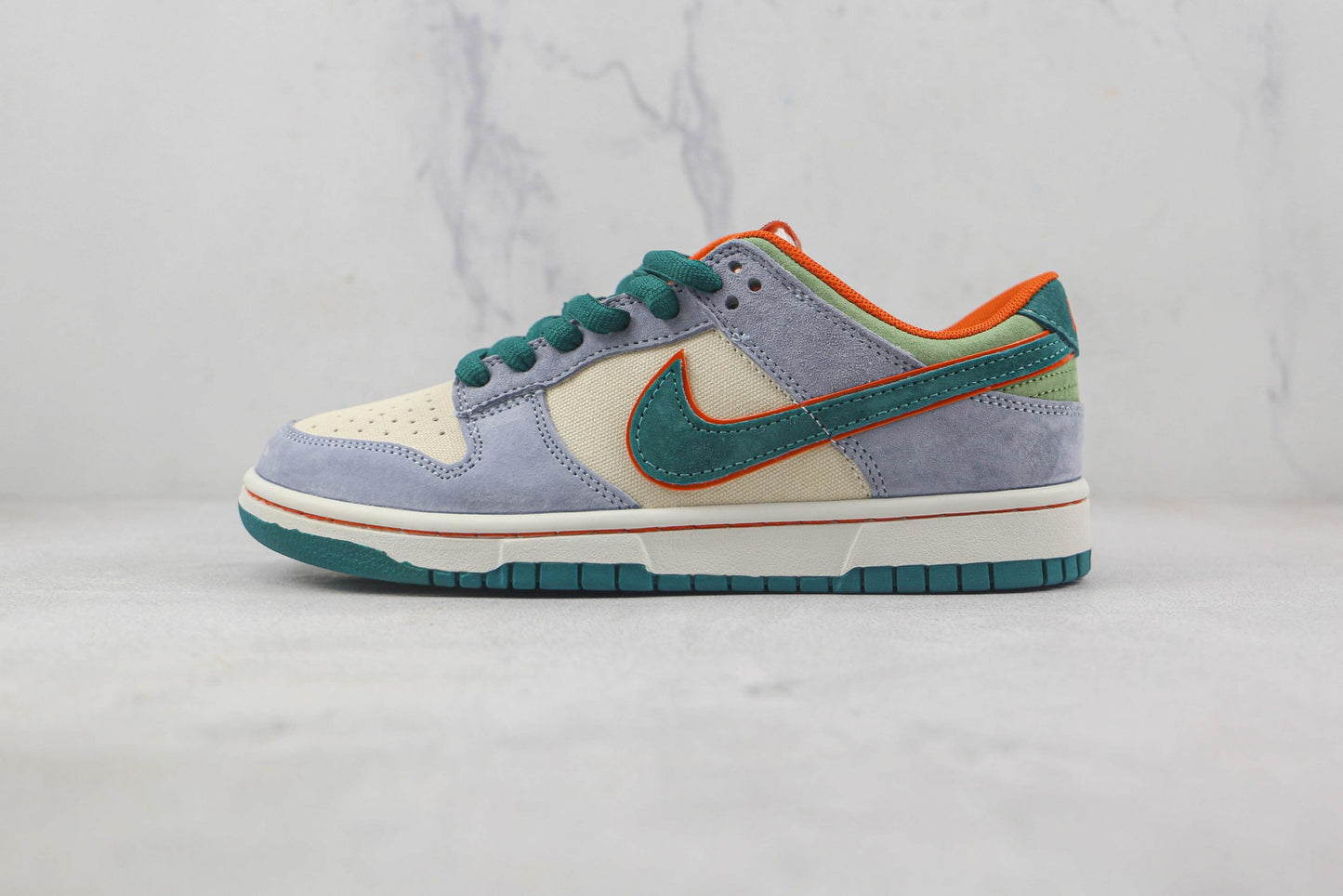 Nike SB Dunk Low Steamboy OST - 